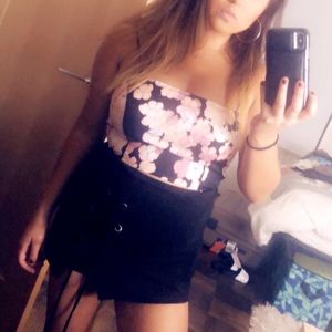 Tobi sweet endings cherry blossom floral crop top size large